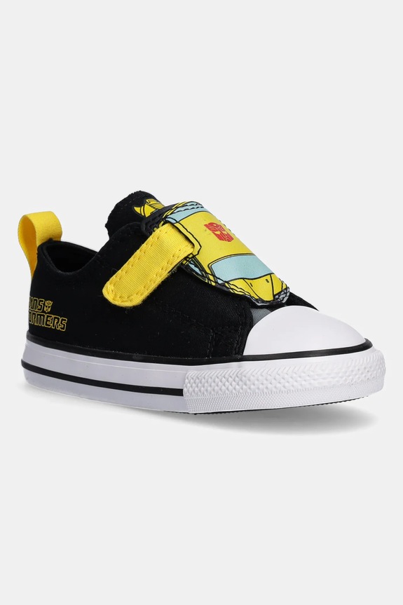 Παιδικά πάνινα παπούτσια Converse CHUCK TAYLOR ALL STAR 2V χαρακτήρες παραμυθιού μαύρο A11661C