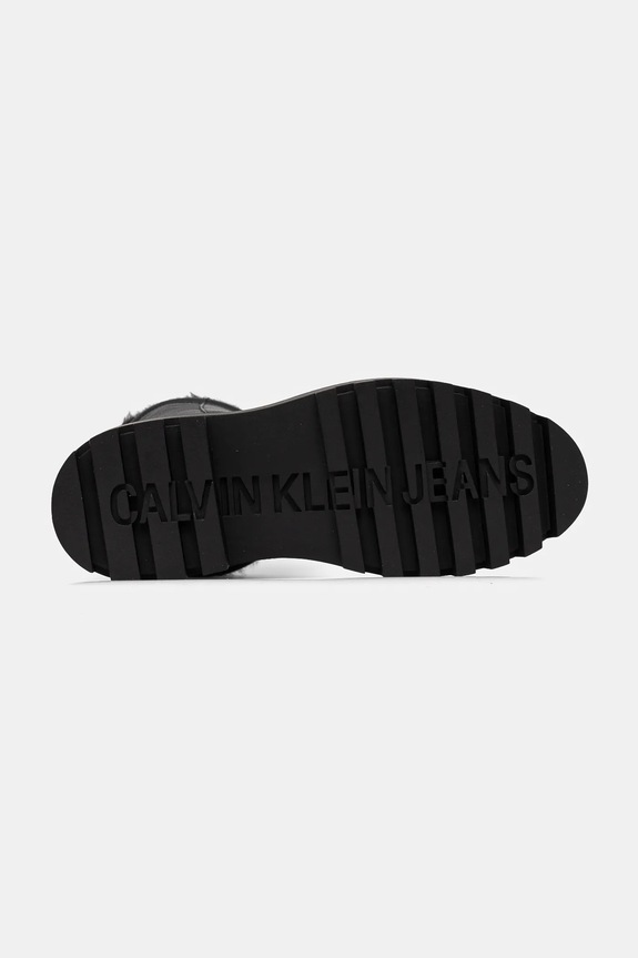 Členkové topánky Calvin Klein Jeans FLATFORM CHELSEA BOOT PADDED YW0YW01558 čierna