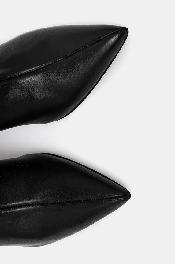Кожени ботуши Calvin Klein HEEL KNEE BOOT 70 LTH черен HW0HW02162