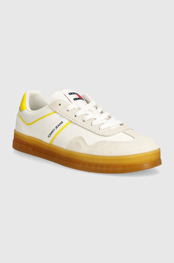 Sneakers boty Tommy Jeans TJW COURT imitace kůže bílá EN0EN02552