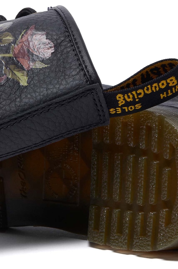 Кожени кубинки Dr. Martens 1460 черен DM32070001