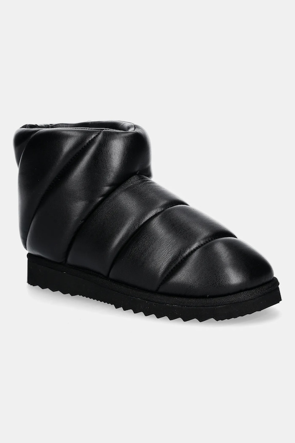 Stand Studio cizme de iarna Darby Boot izolat negru 66339.8250