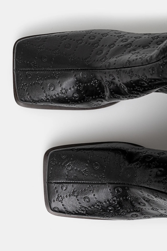 Kožené čižmy Marine Serre Moonogram Embossed Leather Ms Block High čierna WFW038A.CLEA0051
