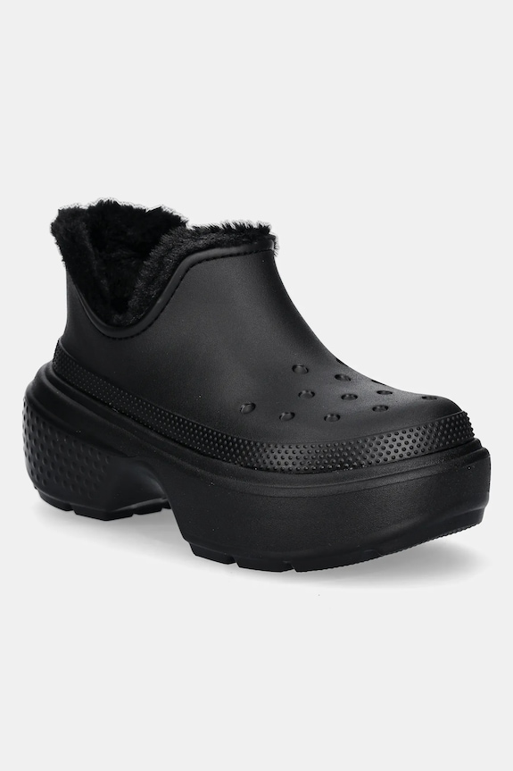 Nízké kozačky Crocs Stomp Lined Shorty Boot zateplené černá 210673.060