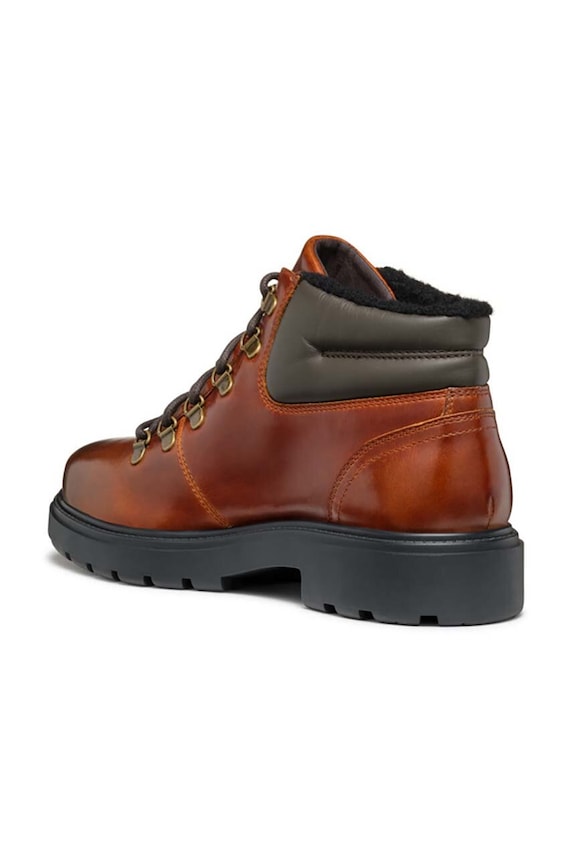 Шкіряні черевики Geox U SPHERICA EC7 коричневий U46FRE.0003Z.C6000