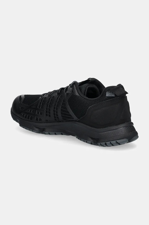 Obuwie Under Armour buty MG Strikefast 3024953 czarny