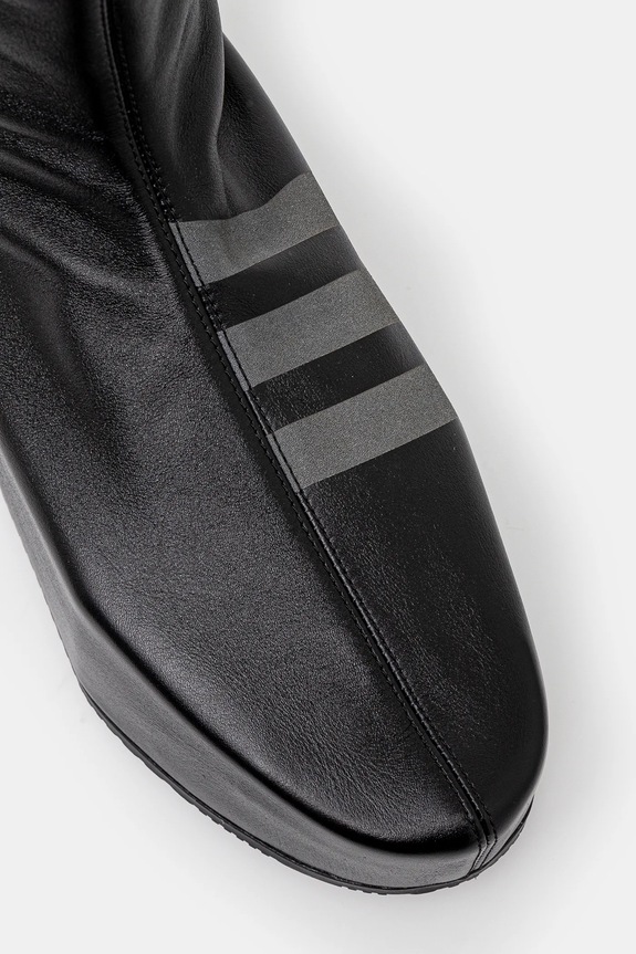 Boty Y-3 Kyasu Overboot černá IF2034