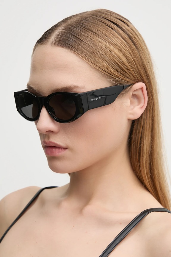 Солнцезащитные очки MAGDA BUTRYM MAGDA30C1SUN чёрный SS25
