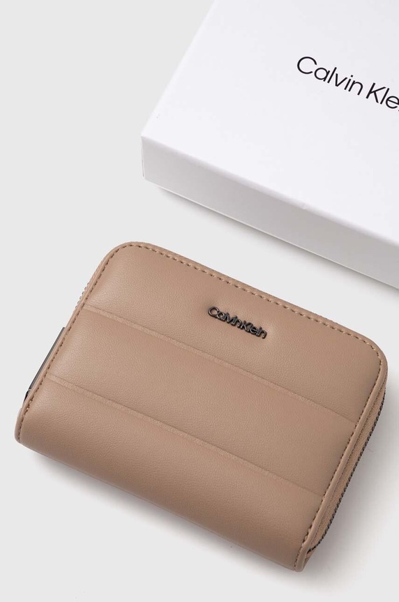 Πορτοφόλι Calvin Klein μπεζ K60K612201