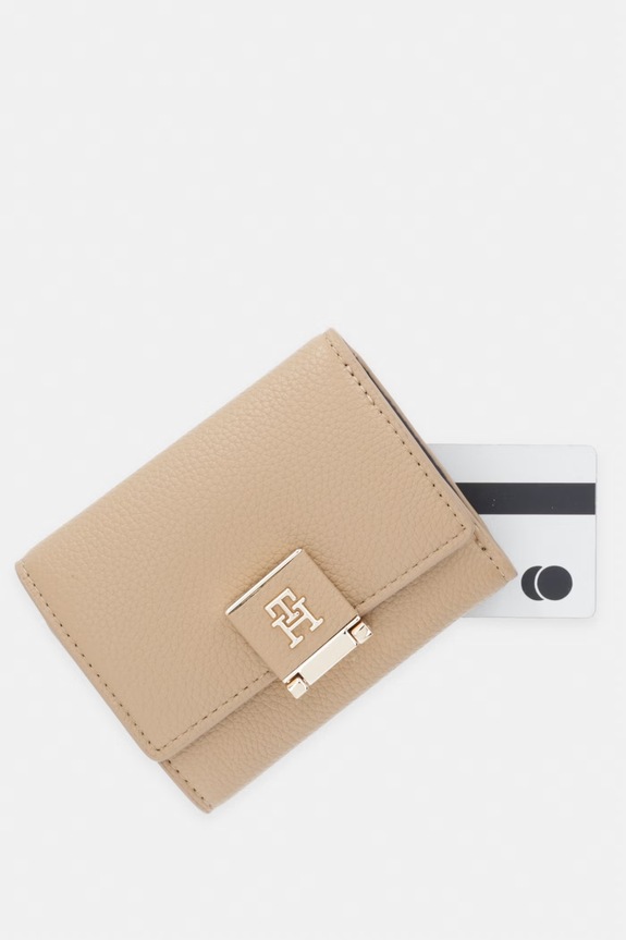 Tommy Hilfiger portfel damski beżowy AW0AW17039