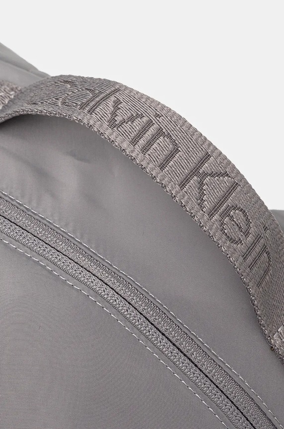 Ruksak Calvin Klein Jeans sivá K50K512548