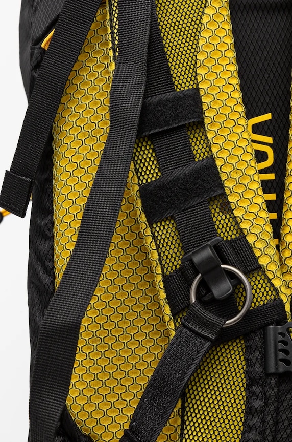 Batoh LA Sportiva Moonlite černá ZESP009