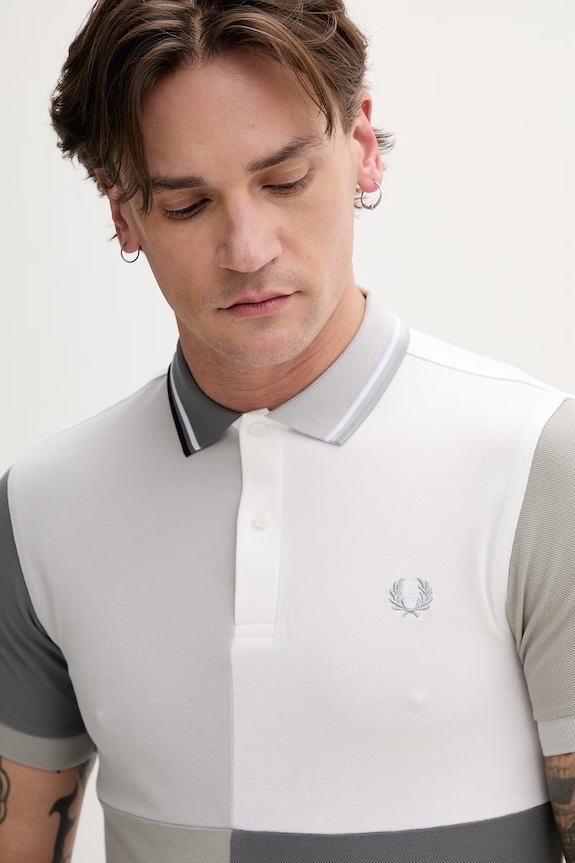Bavlnené polo tričko Fred Perry Beams Grid Design Shirt sivá SM7187.100
