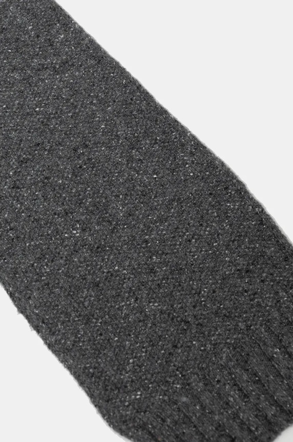 Vlněná šála Sisley 1037SU00F šedá AW24