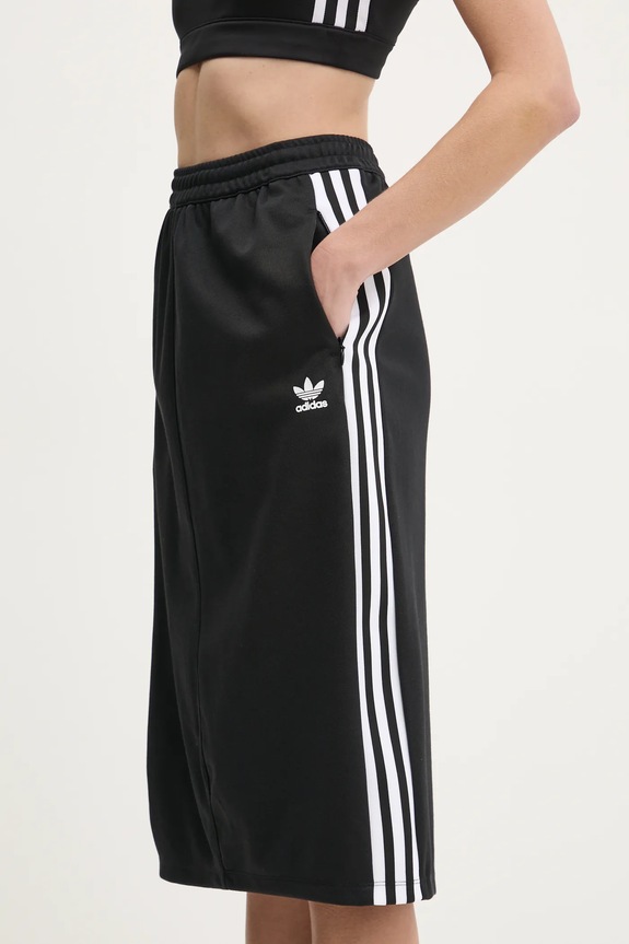 Спідниця adidas Originals Adicolor Classic 3S Skirt чорний IW8461