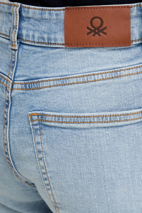 United Colors of Benetton jeans blu 4OTADE00G