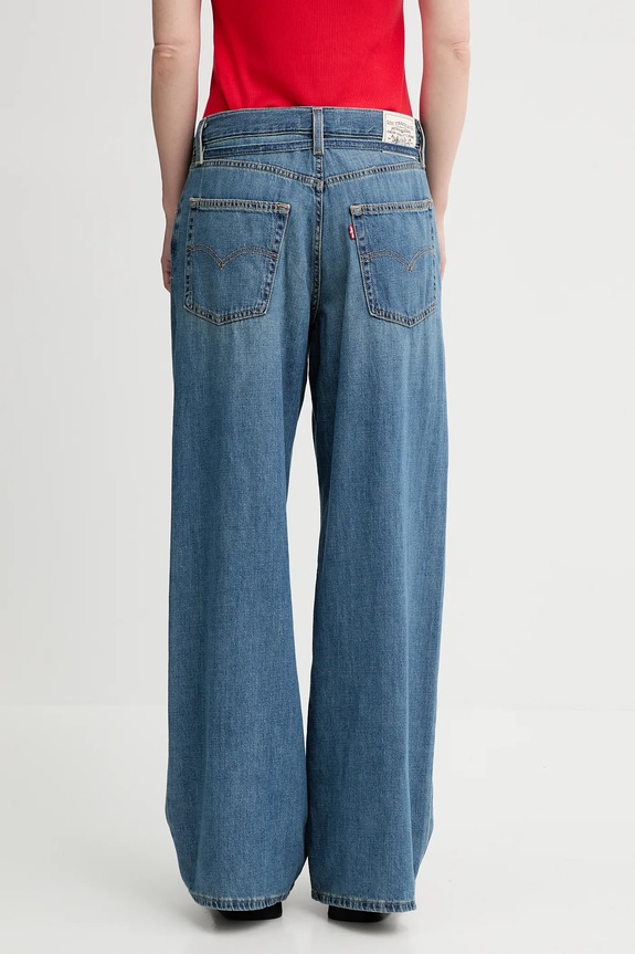 Oblačila Kavbojke Levi's A8701 modra