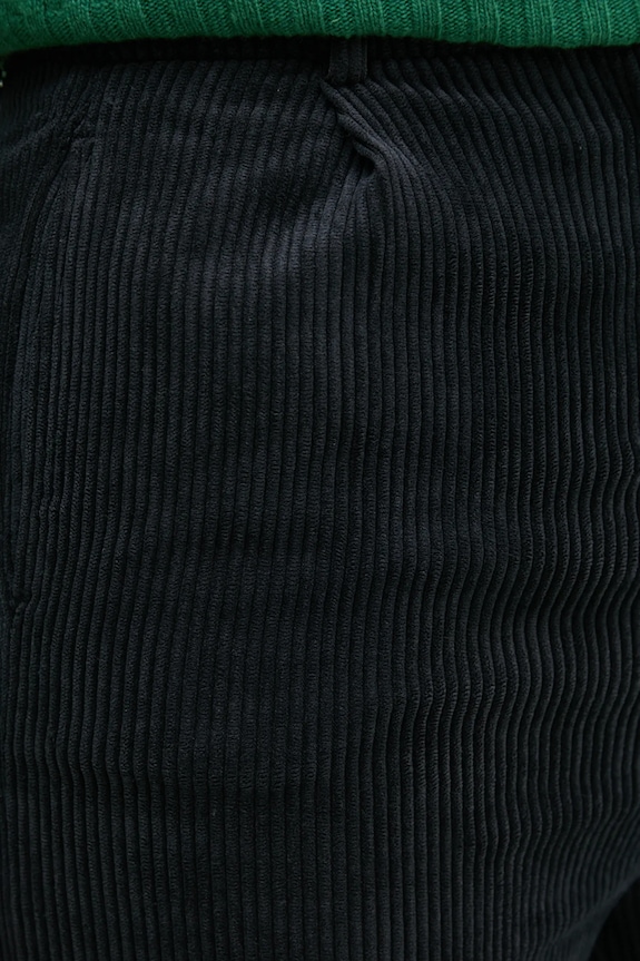 United Colors of Benetton pantaloni de catifea cord negru 4Q5GDF07E