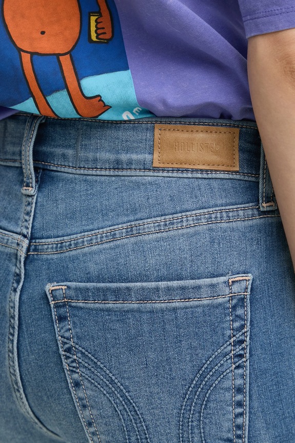 Hollister Co. jeansy niebieski KI355.3432.278