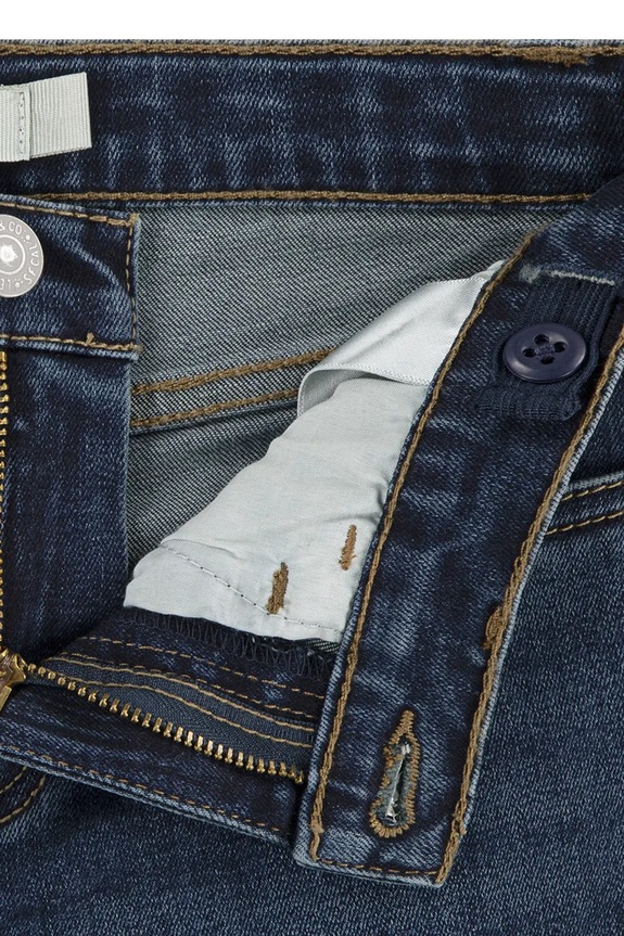 Levi's jeansy dziecięce 710 SUPER SKINNY niebieski 4EL190