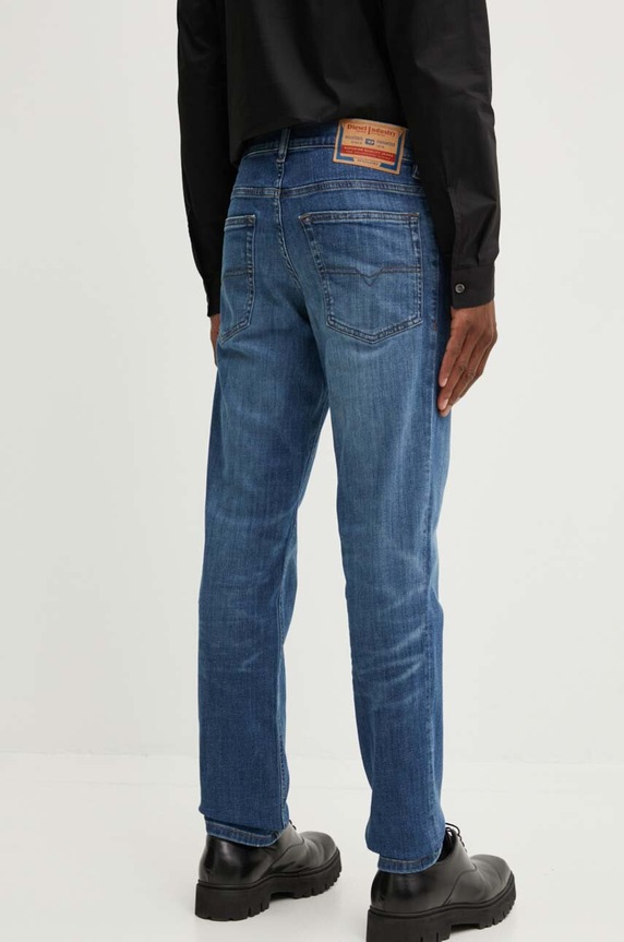 Odzież Diesel jeansy 2023 D-FINITIVE A10229.0GRDP niebieski