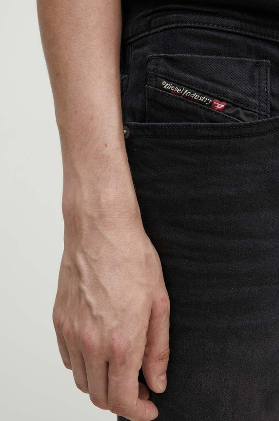 Diesel jeansy 2023 D-FINITIVE L.34 PANTALONI szary A10231.0KIAJ