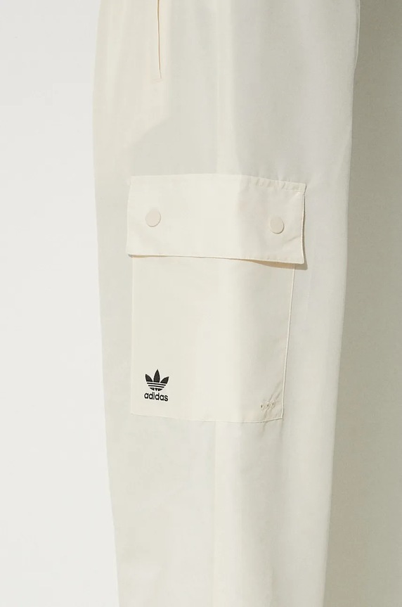 Брюки adidas Originals Essentials Woven Cargo бежевый IX9970
