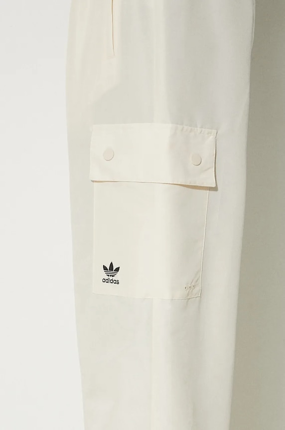 Брюки adidas Originals Essentials Woven Cargo бежевый IX9970