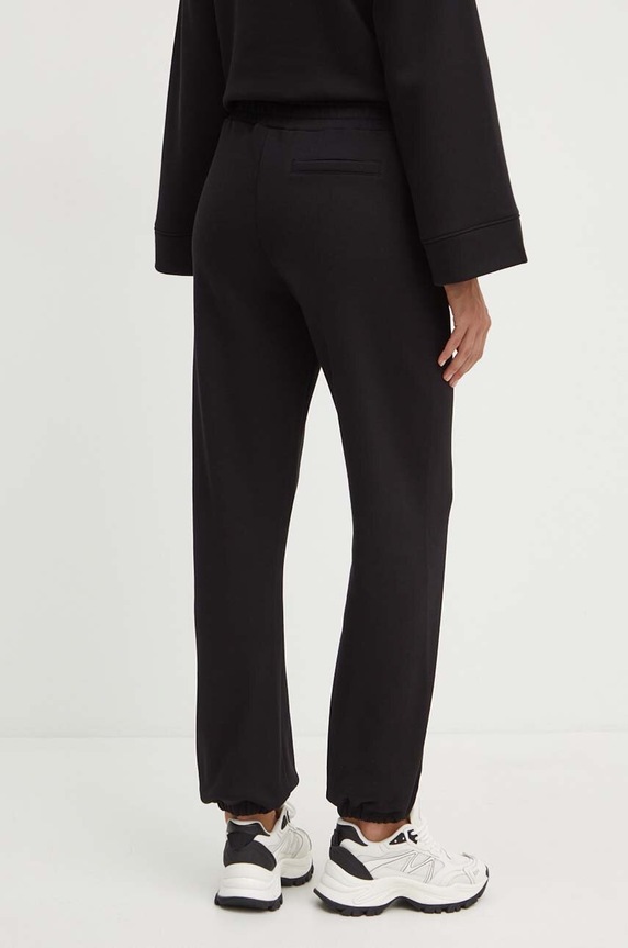 Oblečení Tepláky Karl Lagerfeld 245W1053 černá