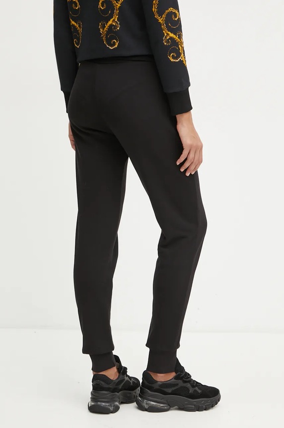 Odzież Versace Jeans Couture spodnie dresowe bawełniane 77HAAT06.CF01T czarny
