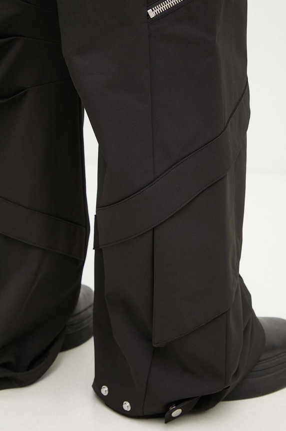 Hlače Heliot Emil HE.W.10.149.BLK01 crna