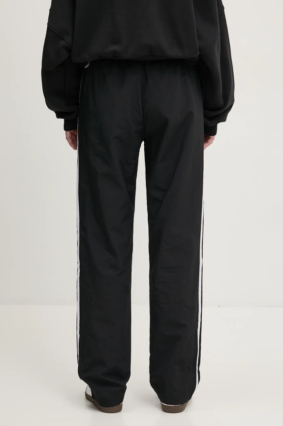 Oblečení Tepláky adidas Originals Woven Track Pant JD5335 černá