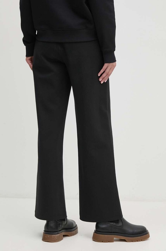 Odzież Calvin Klein Jeans spodnie dresowe J20J224610 czarny