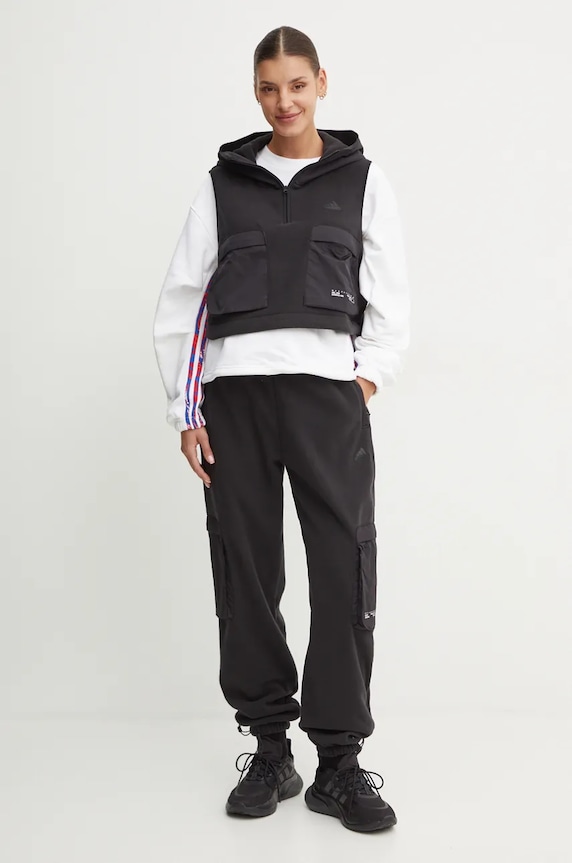 adidas spodnie dresowe City Escape IV7522 czarny AW24