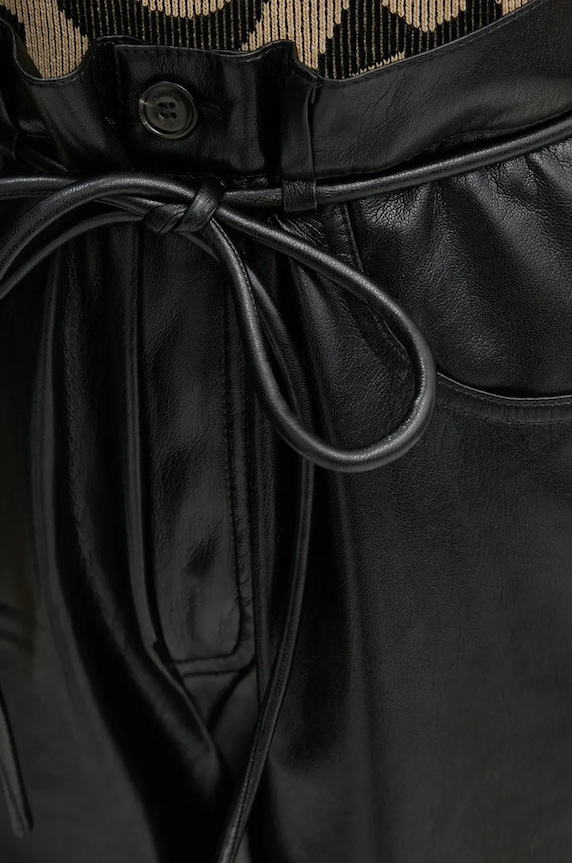 Hlače Nanushka SATO crna NW24PFOW10151