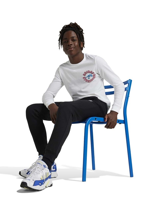 Detské tepláky adidas Originals PANTS IW3498