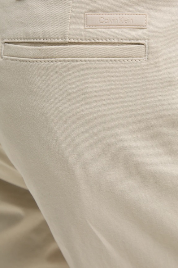 Calvin Klein spodnie beżowy K10K113696