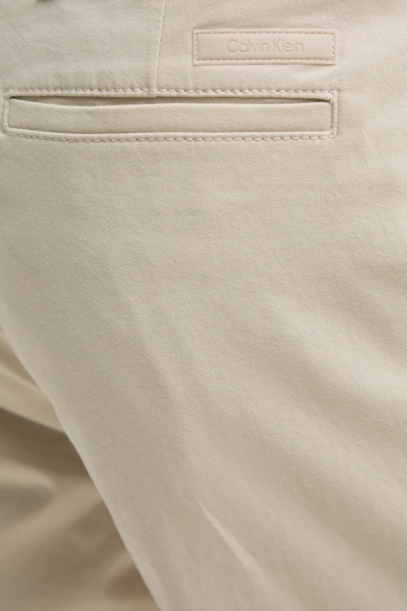 Calvin Klein spodnie beżowy K10K113696
