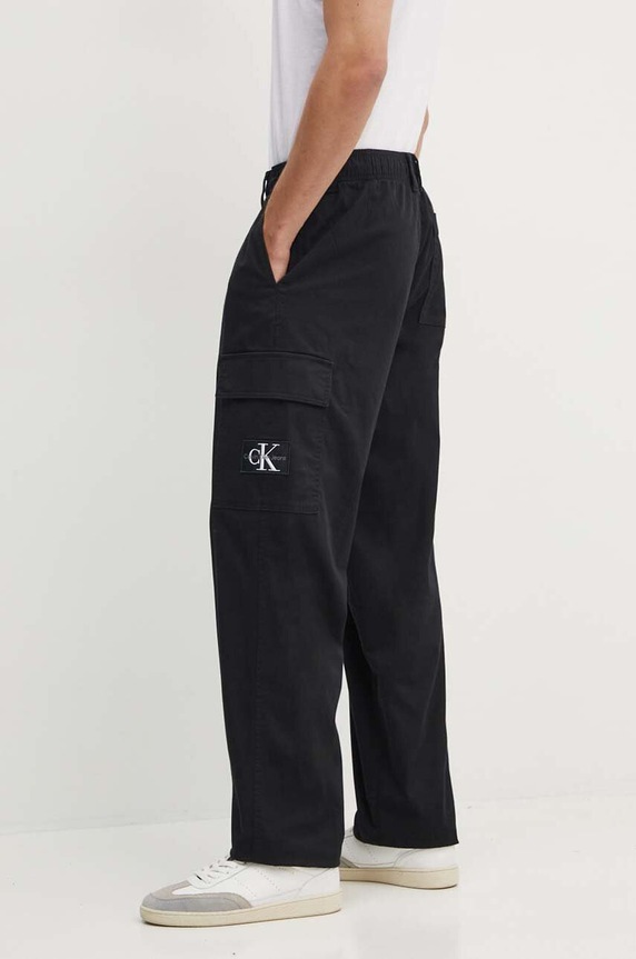 Hlače Calvin Klein Jeans crna J30J326829