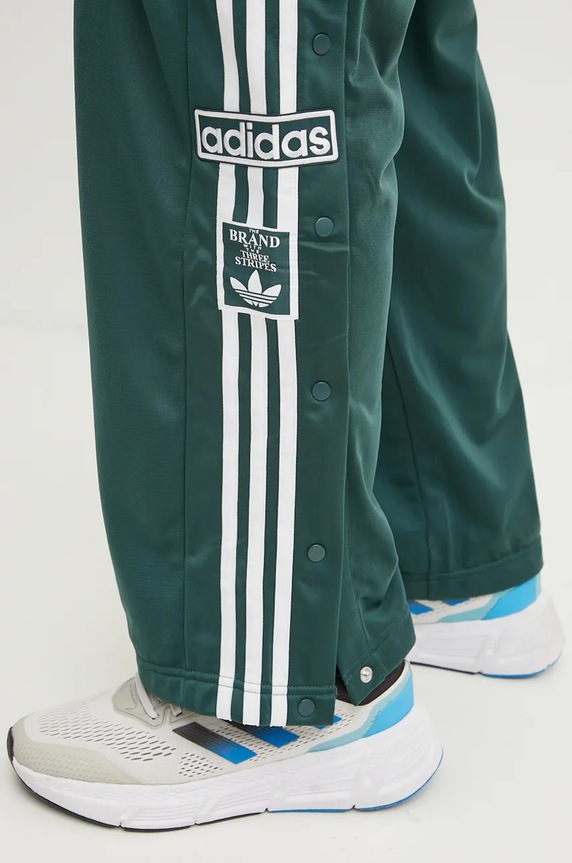 Tepláky adidas Originals Adibreak zelená IY9928