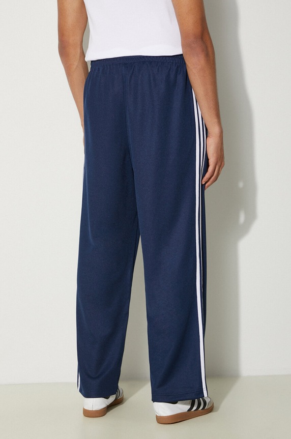 Odzież adidas Originals spodnie dresowe Adicolor Baggy Fit Firebird Pant IZ2466 granatowy