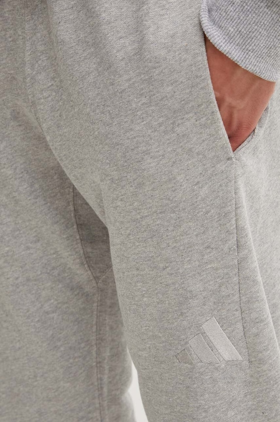 adidas pamut melegítőnadrág All SZN szürke IY6558