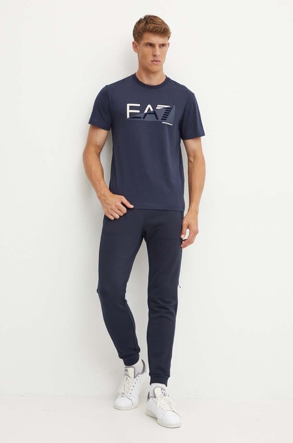 Памучен спортен панталон EA7 Emporio Armani PJOGZ.6DPP57.1562 тъмносин AW24