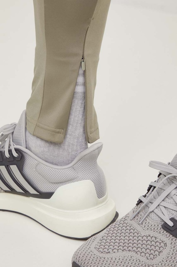 adidas Performance spodnie treningowe Designed for Training JE6691 zielony