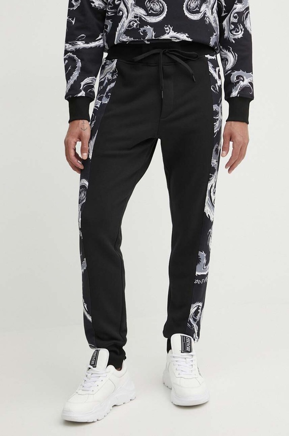 Versace Jeans Couture spodnie dresowe bawełniane wzorzyste multicolor 77GAA3C0.FS161