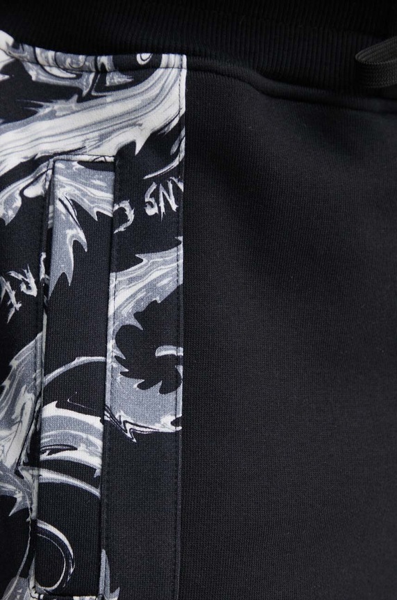 Versace Jeans Couture spodnie dresowe bawełniane multicolor 77GAA3C0.FS161