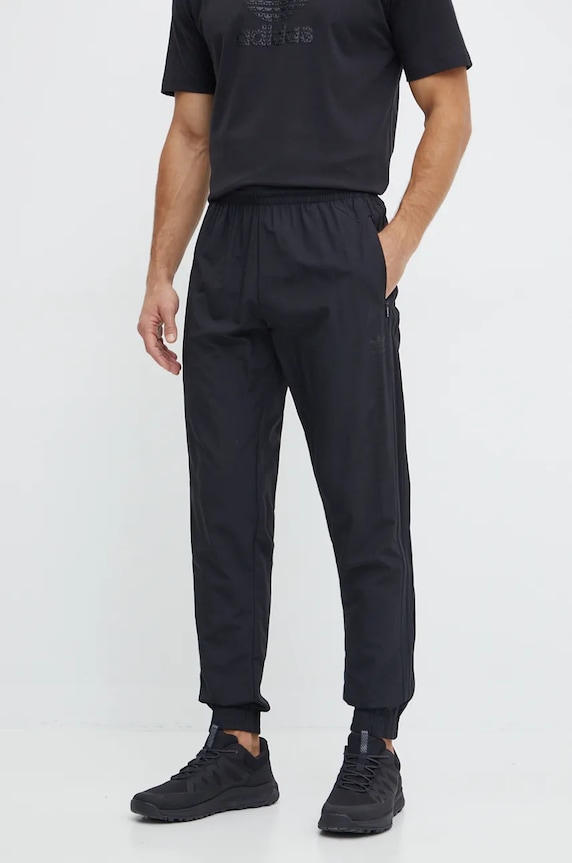Tepláky adidas Originals látka čierna IZ2108