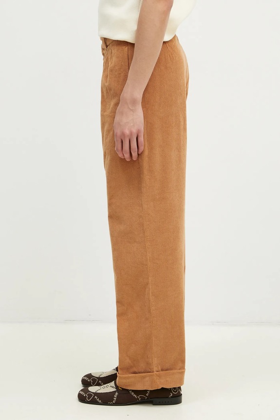 Wood Wood spodnie sztruksowe Lawrence Trousers 12435012.5088 brązowy AW24