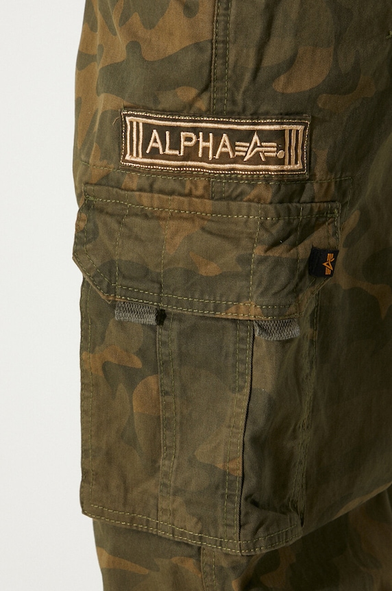 Alpha Industries pantaloni in cotone Jet Pant Camo verde 101212C