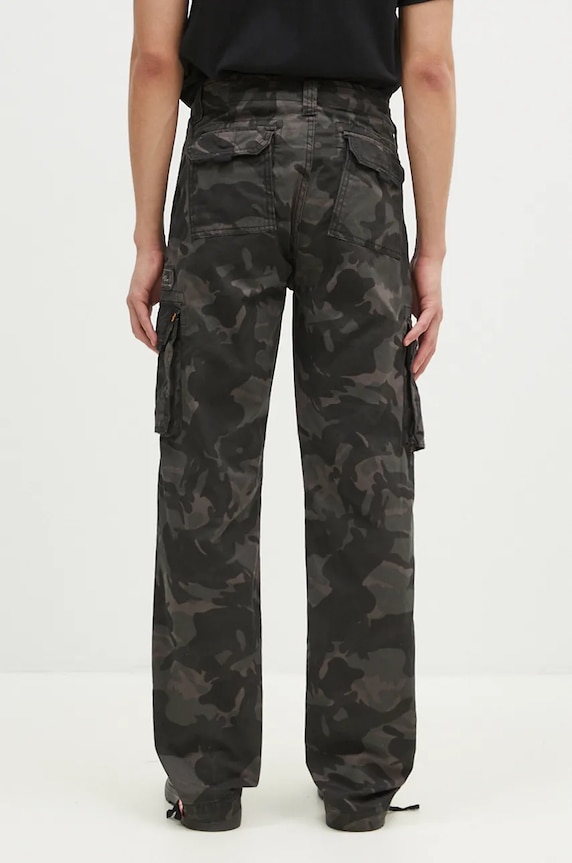 Одяг Бавовняні штани Alpha Industries Jet Pant Camo 101212C чорний